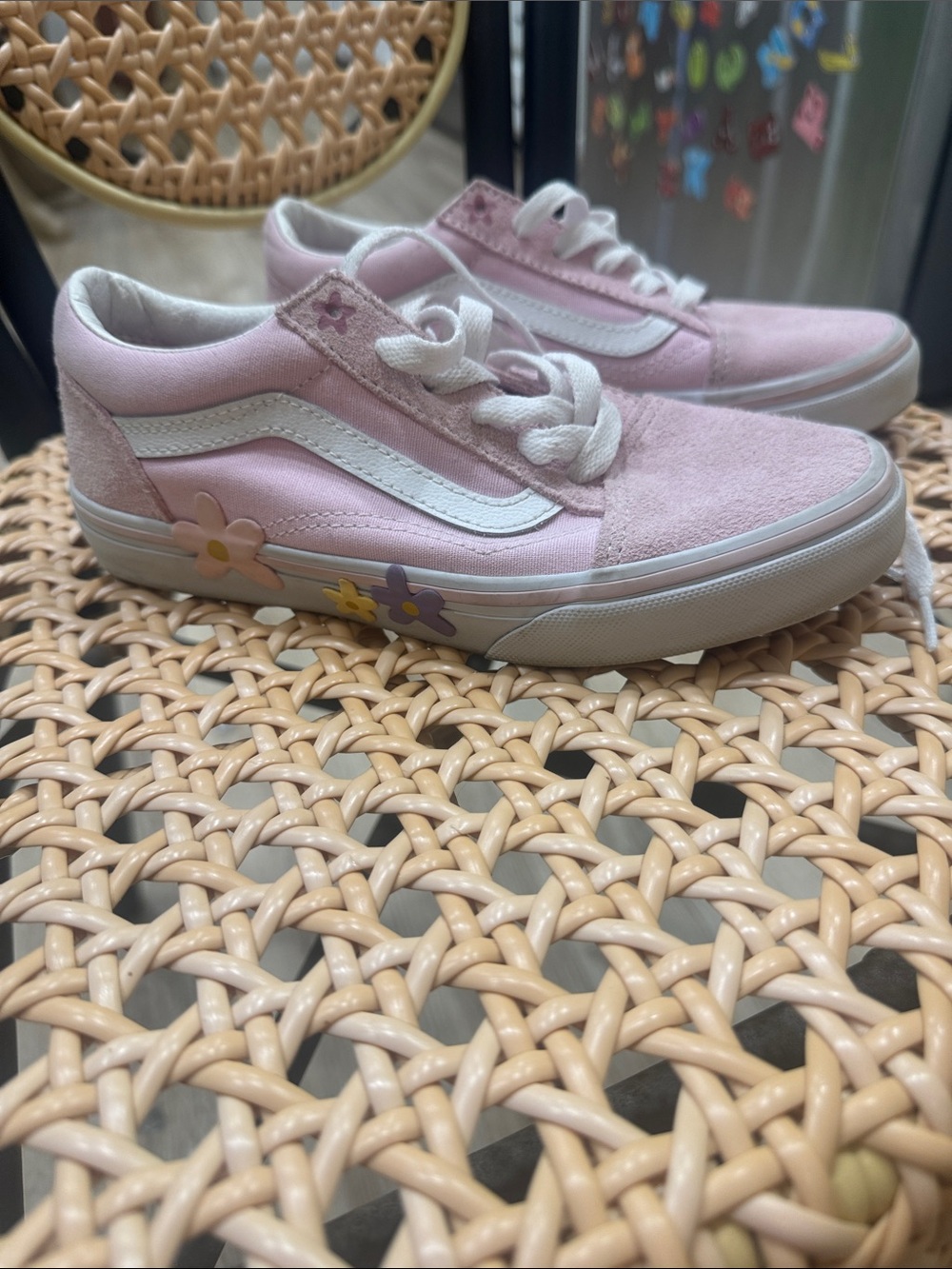 Vans Pink and White Kids Low-Top Sneakers with Floral Side Accents